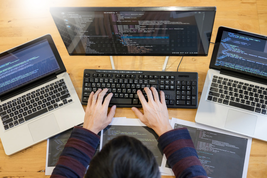 办公室软件开发 从代码沉思到技术共享的艺术